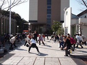 �ڔ��w�ŏ����̑�